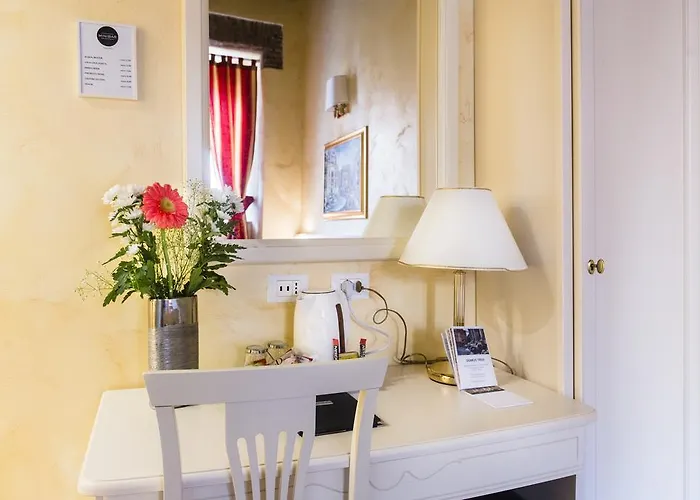 Bed & Breakfast Domus Trevi Rome