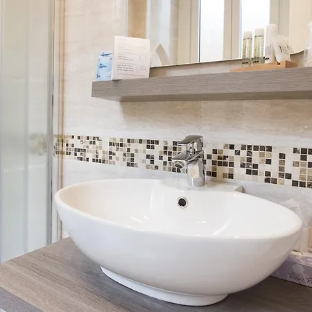 Domus Trevi 4*