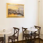 Domus Trevi 4*