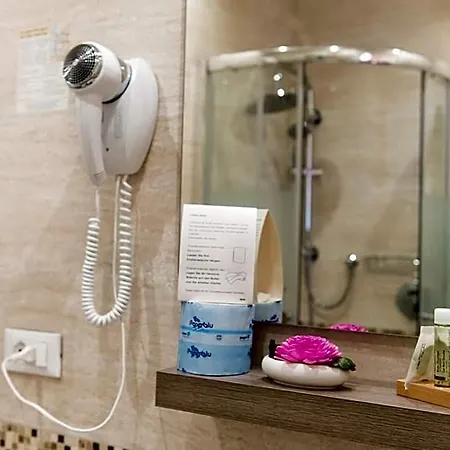 Domus Trevi Bed & Breakfast Rom