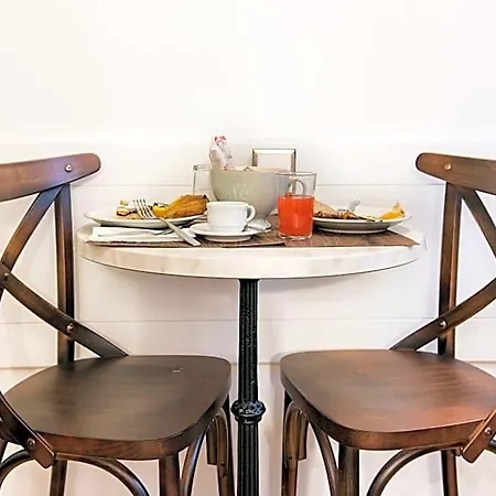 Domus Trevi فندق مبيت وإفطار 4*