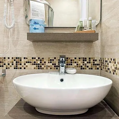 فندق مبيت وإفطار Domus Trevi