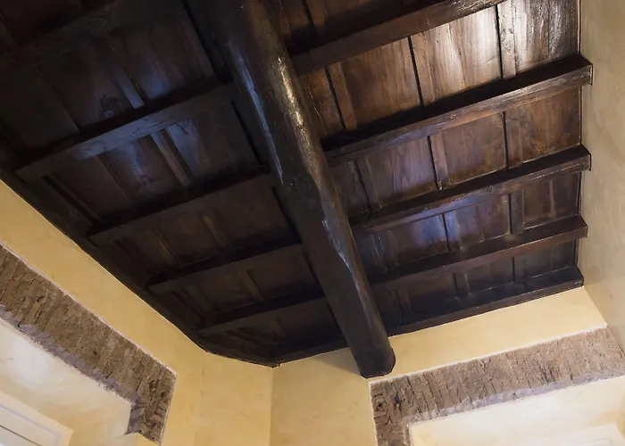 Bed and Breakfast Domus Trevi 4*