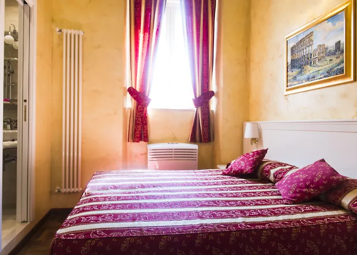 Frühstückspension Domus Trevi 4*