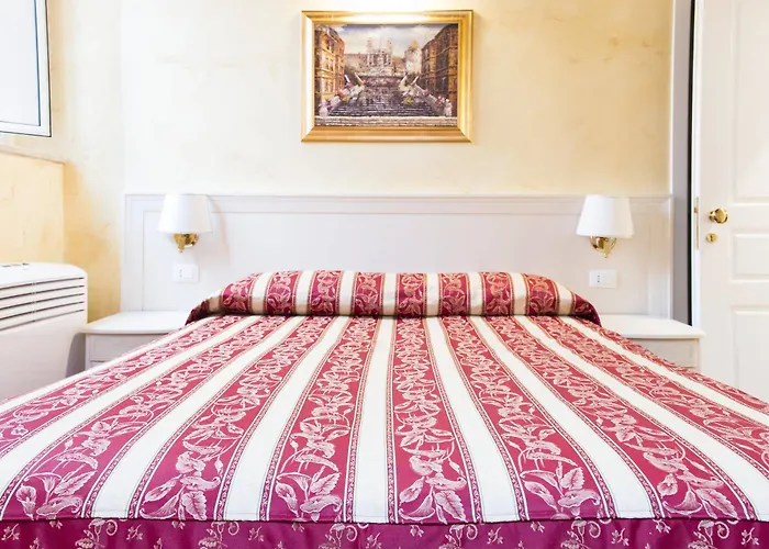 Bed and Breakfast Domus Trevi 4*