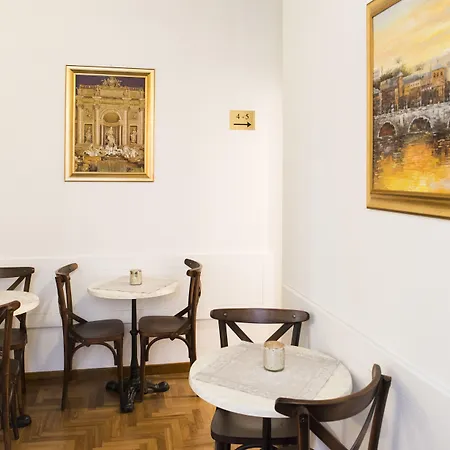 Bed & Breakfast Domus Trevi