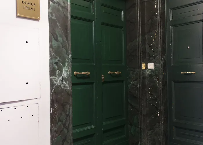 Domus Trevi Panzió 4*